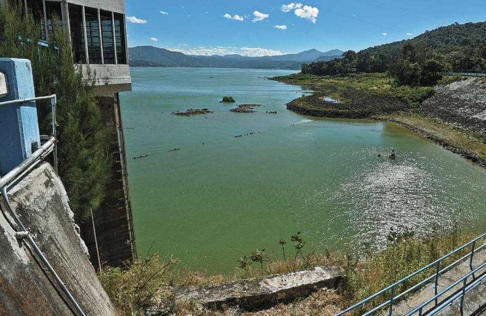 Presas que abastecen a CDMX y Edomex redujeron considerablemente su almacenamiento, alerta Conagua