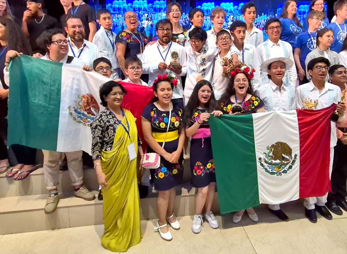 ¡Orgullo mexicano!: niños ganan en Olimpiada de Matemáticas en la India