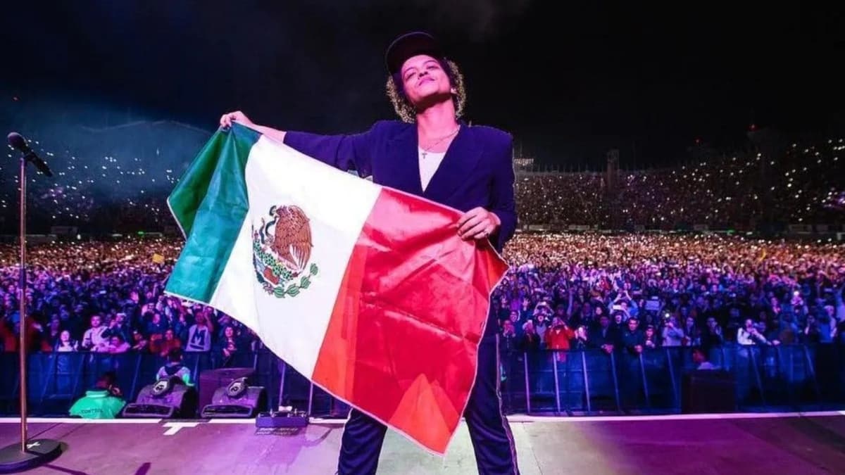 Detienen a 42 personas por reventa de boletos para el concierto de Bruno Mars en CDMX; 12 son menores de edad
