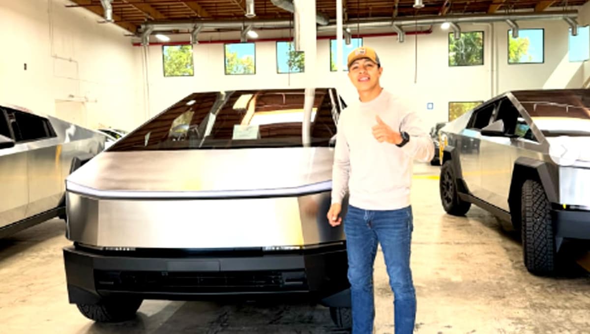 Boxeador Jaime Munguía con nueva "carriola" de 2.6 mdp: un Tesla Cybertruck