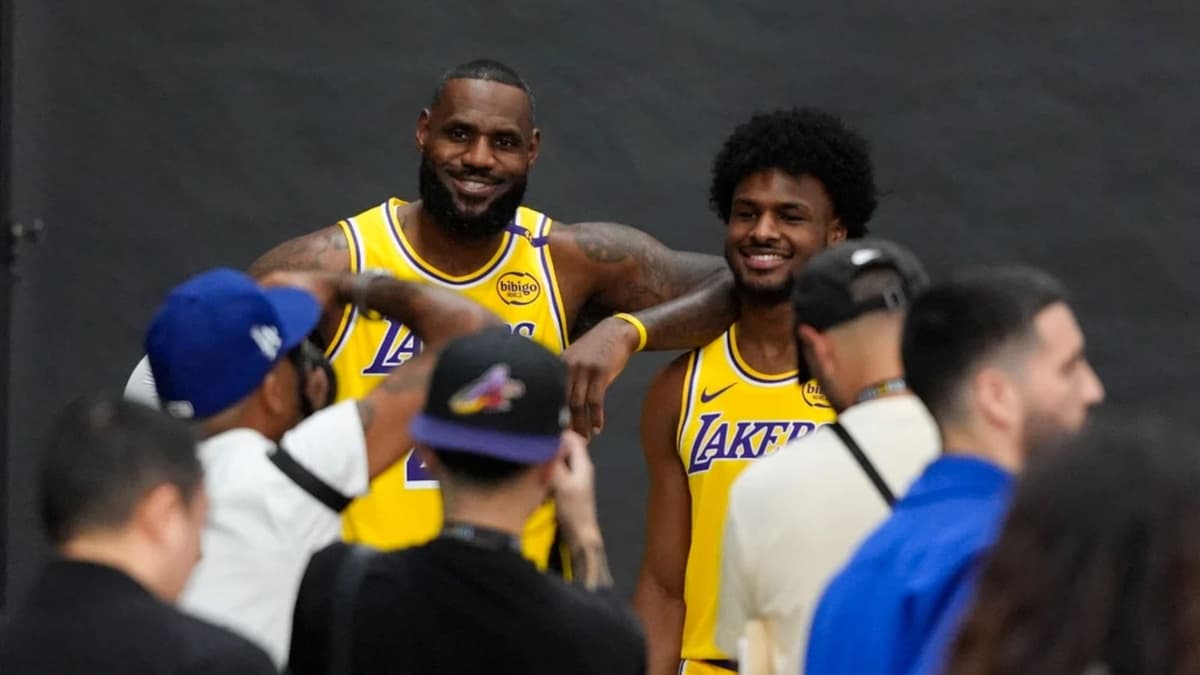 LeBron James hará historia al jugar junto a su hijo Bronny en los Lakers de la NBA