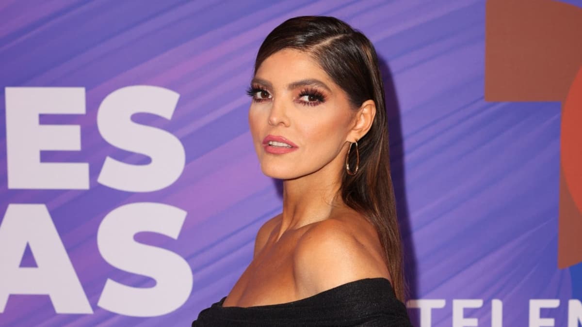 Revela Ana Bárbara que dejará de cantar por un tiempo debido a problemas en su salud