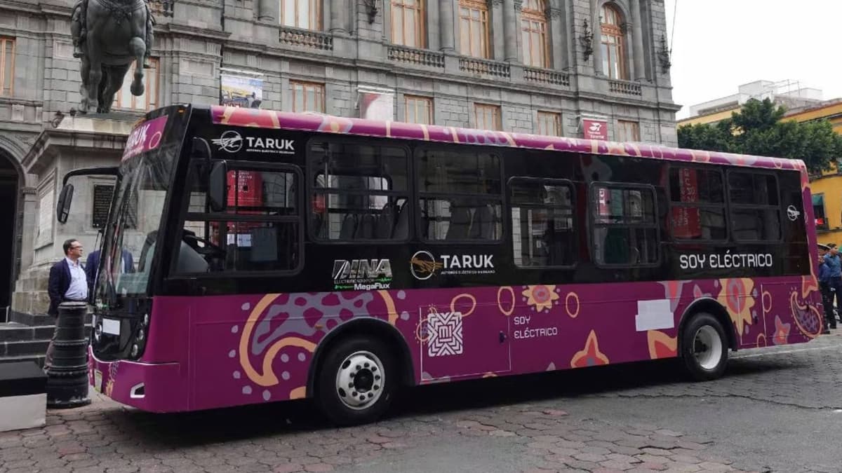 Presentan el primer autobús eléctrico hecho en México; se unirá al transporte público de la CDMX
