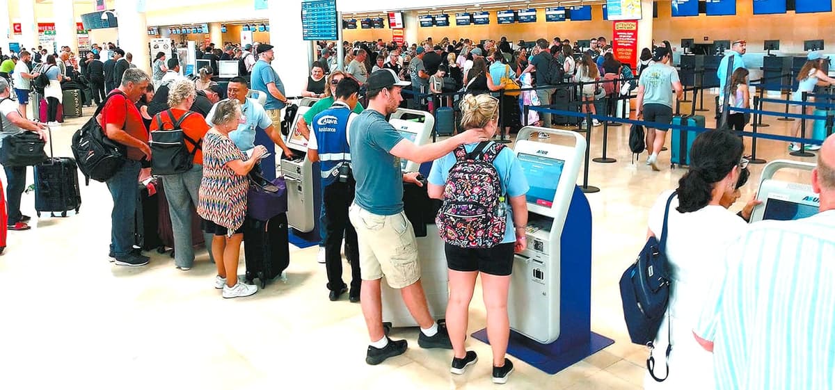 Niegan ingreso a 10 colombianos en aeropuerto de Cancún; venían a evento de agroecología