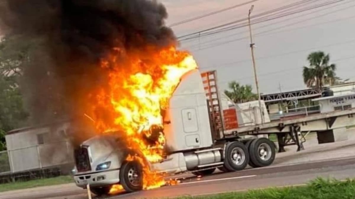 Registra Tabasco hechos violentos; quema de autos, personas fallecidas y balaceras