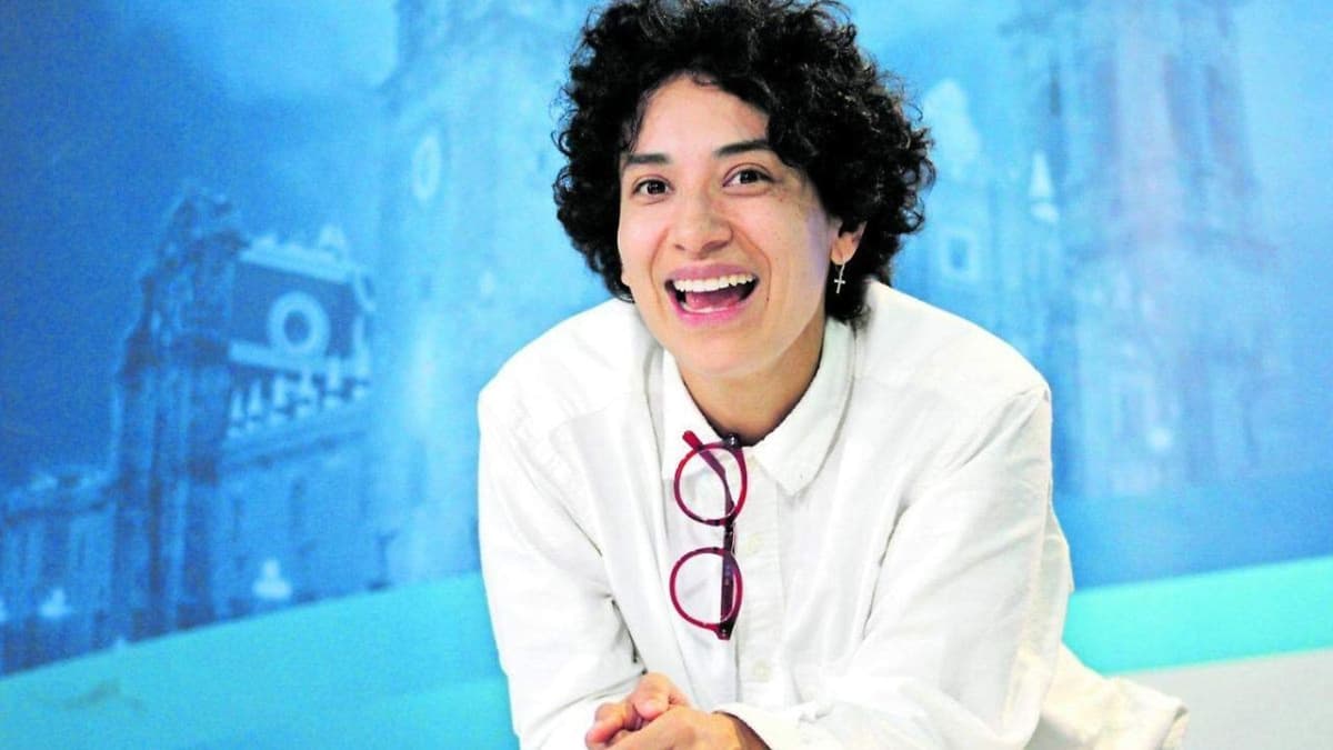 Video: Tunden a la cantante Flor Amargo por pedir dinero por su cumpleaños