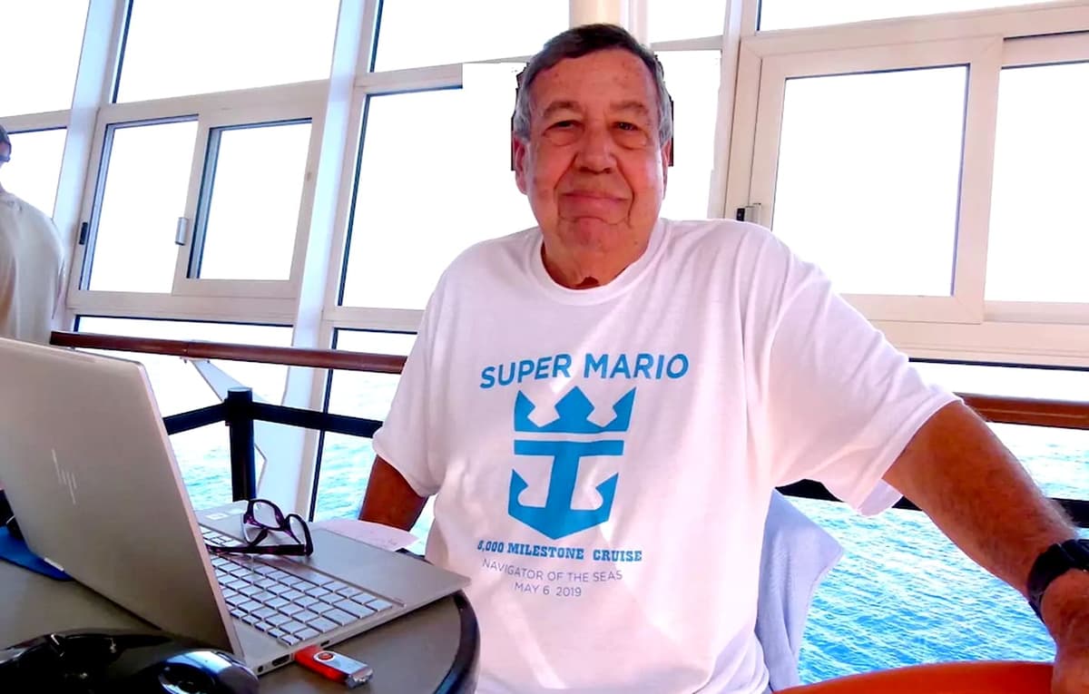 Millonario cubano vive en cruceros desde hace 25 años; perdió el equilibrio