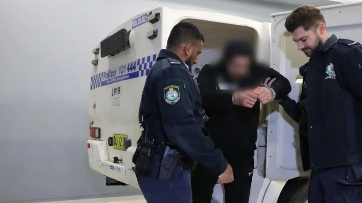 Detienen a cuatro jóvenes por presunto abuso sexual contra una adolescente de 17 años en Australia