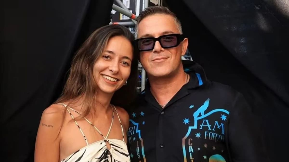 Alejandro Sanz responde a acusaciones de abuso de poder y "grooming" de su fan, Ivet Playà
