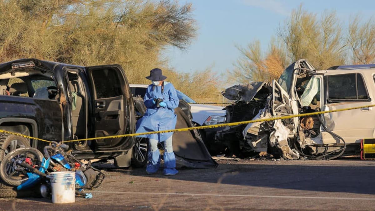 Padre e hijo pierden la vida tras accidente automovilístico en Hermosillo, Sonora