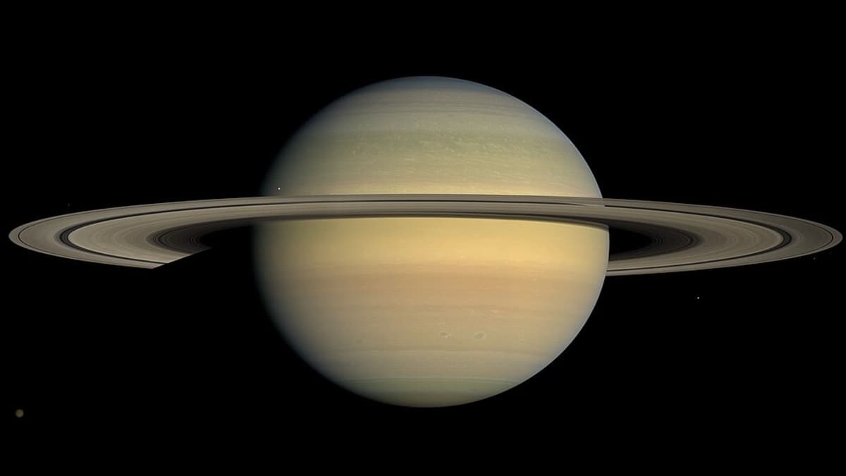 NASA reporta un impacto contra Saturno;  astrónomos aún no saben qué fue
