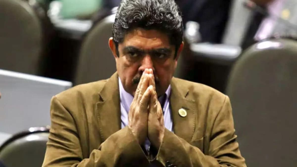 Bancada de Morena se coopera para cubrir gastos médicos del diputado Manuel Espino