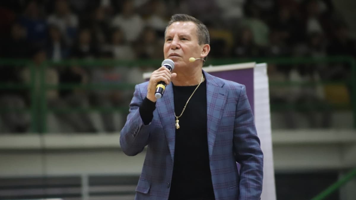 Julio César Chávez confiesa amistad con el "Mayo" Zambada y el "Chapo" Guzmán; asegura que son "finísimas personas"