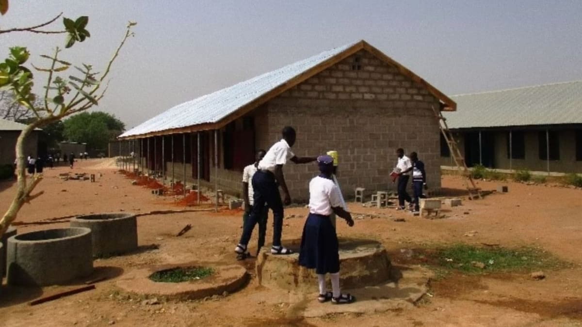 Secuestran a más de 200 estudiantes y 12 profesores de una escuela católica en Nigeria