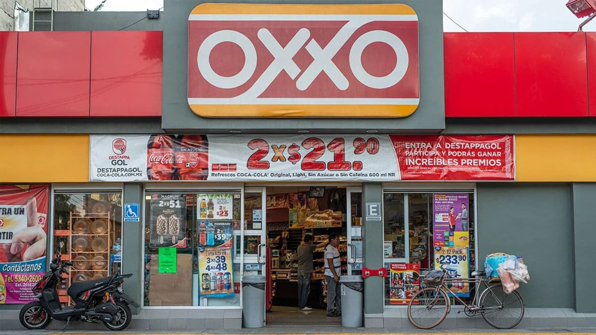 Joven roba el Oxxo en el que trabajaba y es detenido en Méxicali, Baja California