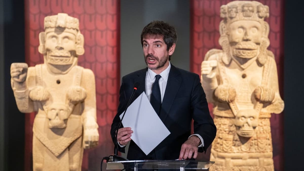 Ministro de Cultura de España afirma que no hay que tener miedo a pedir perdón a México por la Conquista