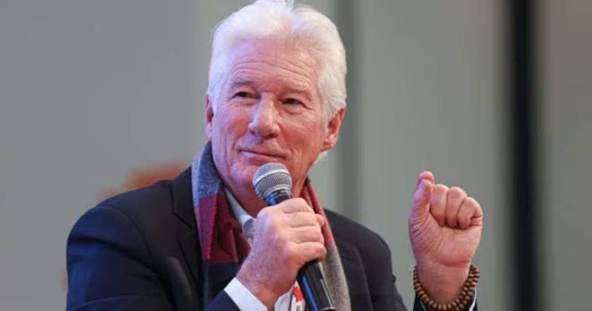 Actor Richard Gere elogia a Claudia Sheinbaum por su manejo político con Donald Trump