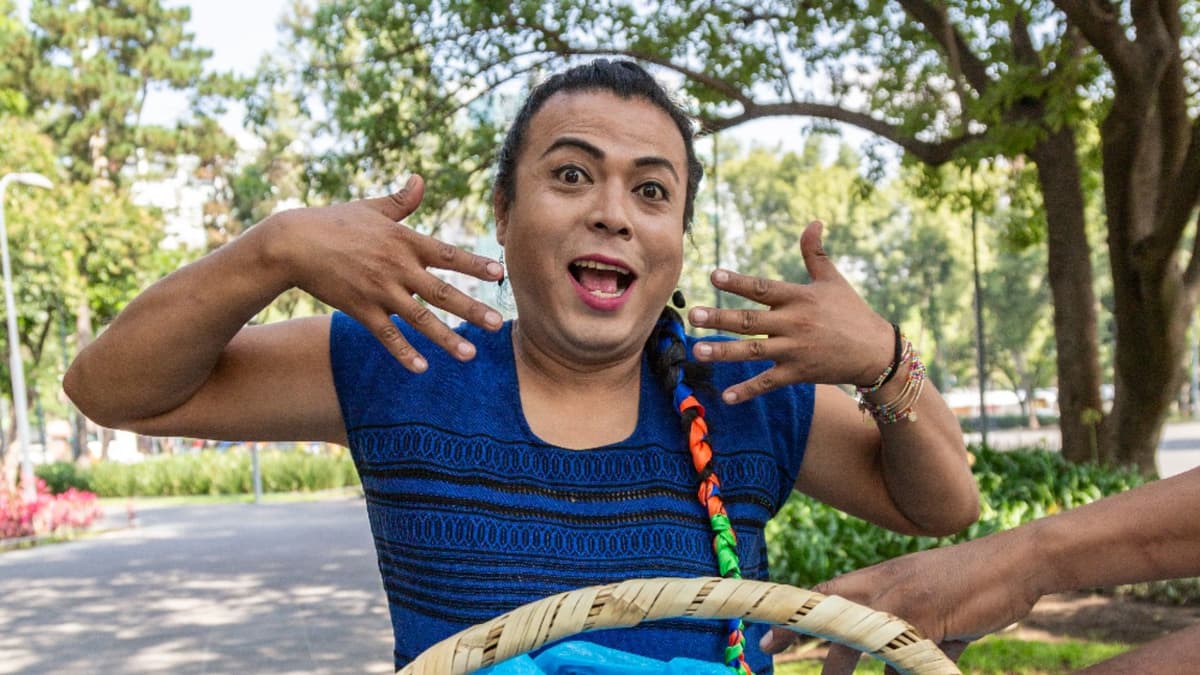 Video: Critican a "Lady Tacos de Canasta" por vender una orden de cinco a 70 pesos