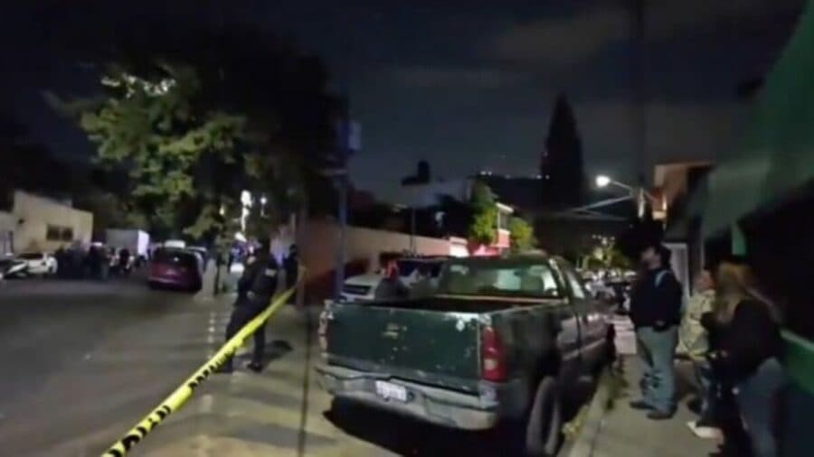 Ejecutan a tres personas a escasos metros del Reclusorio Norte en CDMX