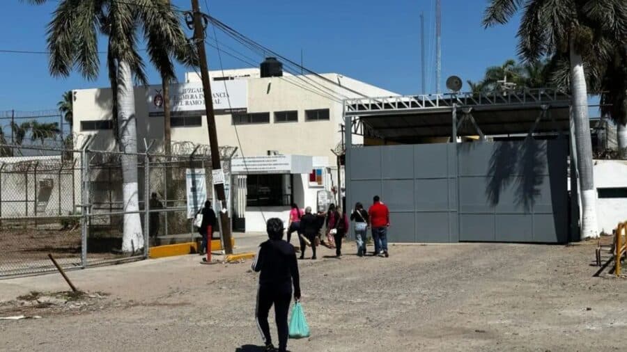 Hallan droga y celulares en penal de Culiacán, Sinaloa