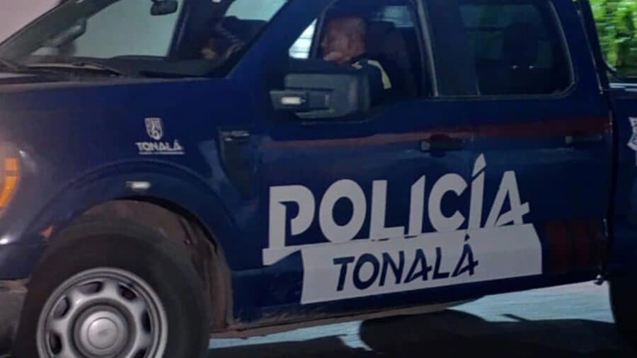 Atacan a balazos a joven de 17 años afuera de una tienda en Tonalá, Jalisco