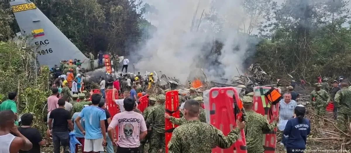 Video: Deja 66 muertos, 57 heridos y cuatro desaparecidos accidente de avión militar en Colombia