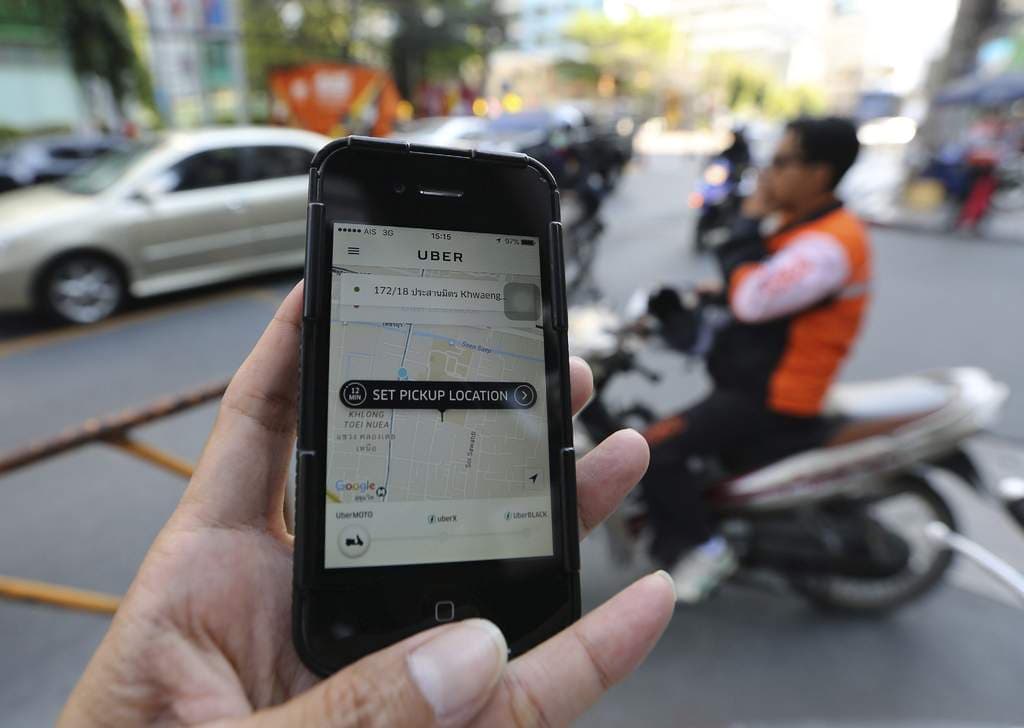 Detienen a chofer de Uber por agresión contra pasajera en Miami