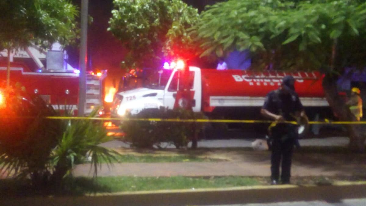 Incendio en bodega alerta a vecinos del Ejido