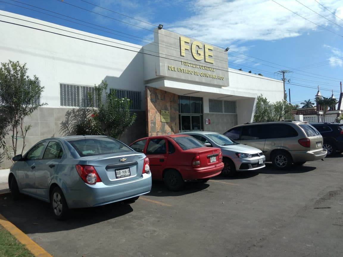 Vinculan a proceso a cuatro policías en Tulum por feminicidio