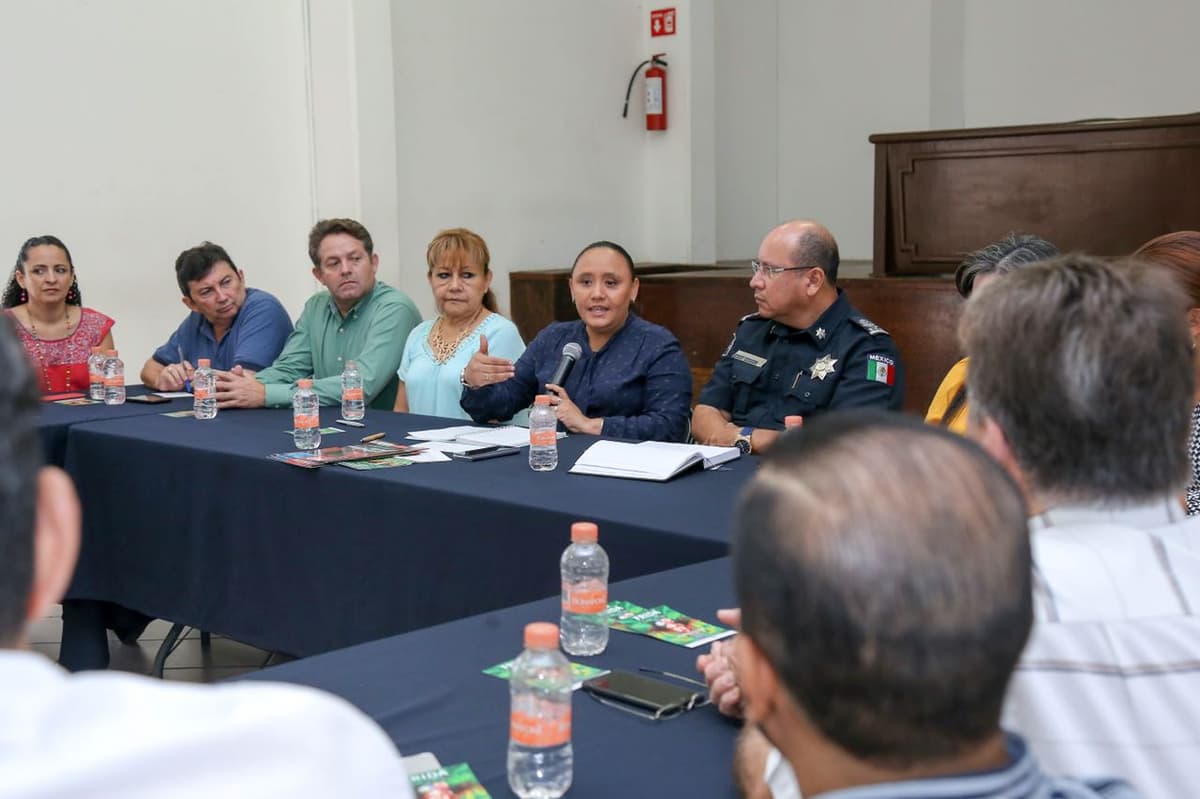 Se suman empresarios a las acciones de gobierno