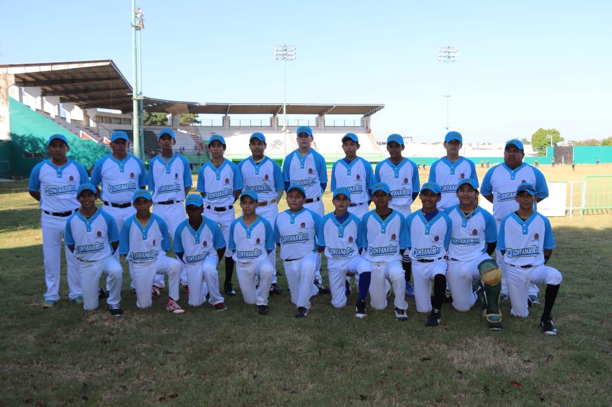 Peloteros de Quintana Roo inician con derrotas
