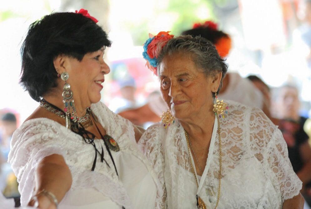 Invitan a los adultos mayores de Puerto Morelos a participar en jornada médica