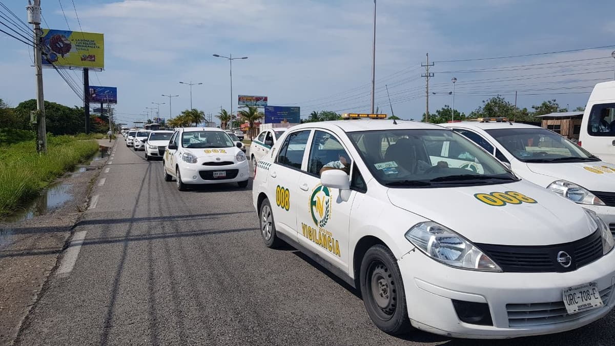 “Revuelta” de taxistas en tres municipios