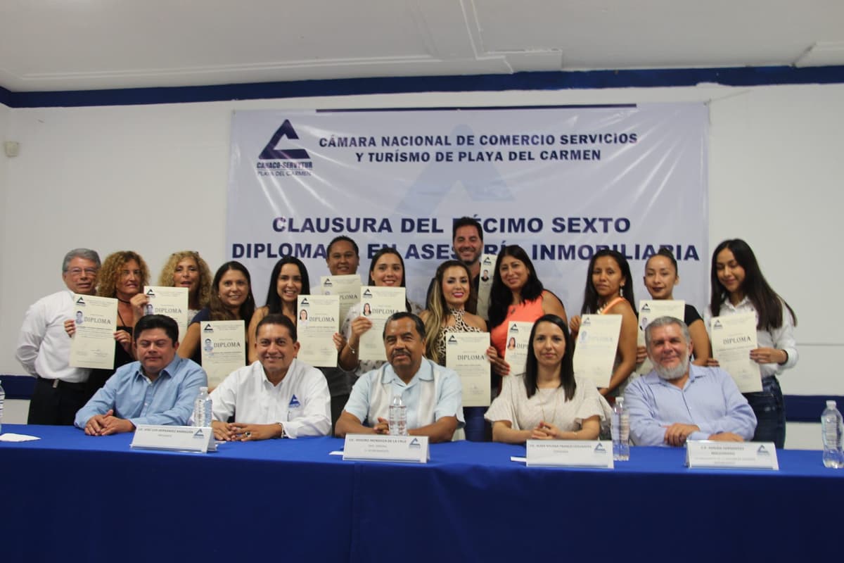 Culminan su Diplomado en Asesoría Inmobiliaria empresarios solidarenses