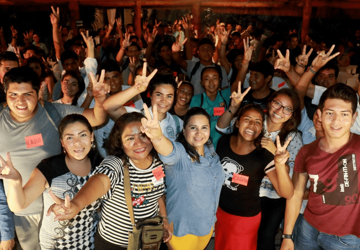 Se impulsará representación de los jóvenes en el Congreso de la Unión: Mayuli Martínez