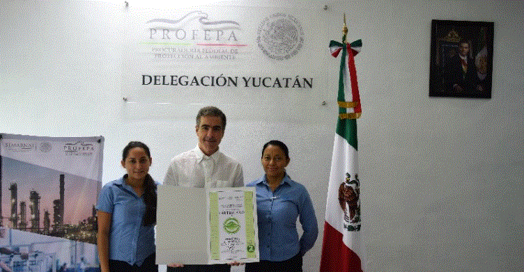 Reconocen a empresas que cuidan el medio ambiente