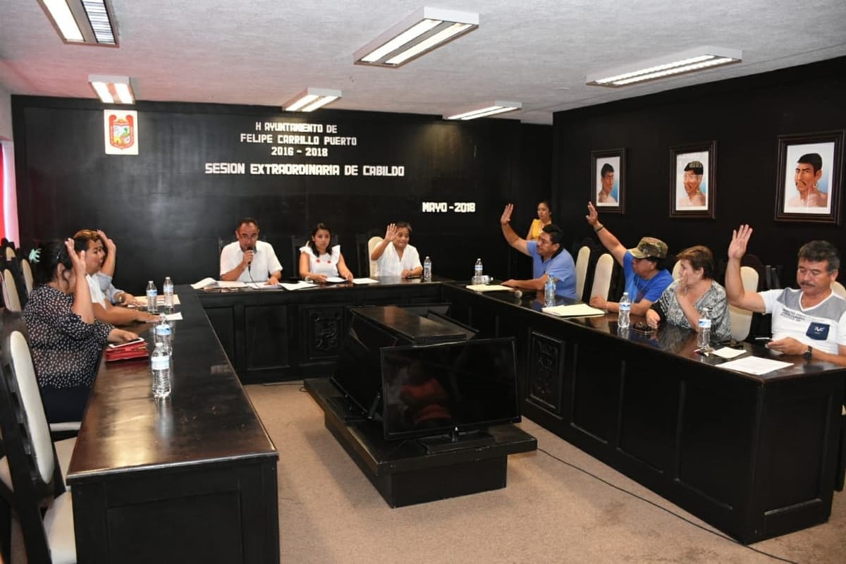 Pide licencia Paoly Perera a la presidencia municipal