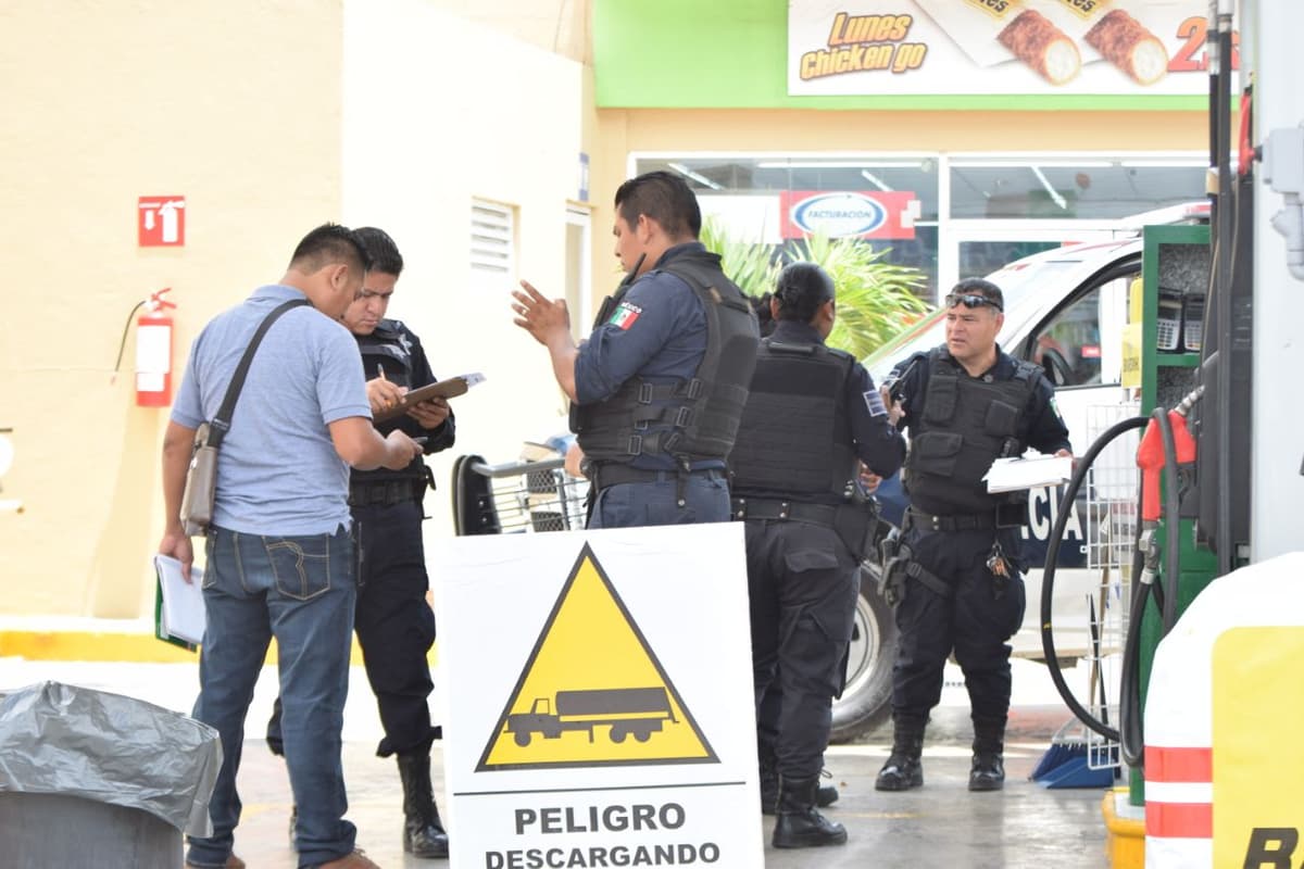 Balean a empleada de gasolinera en intento de robo