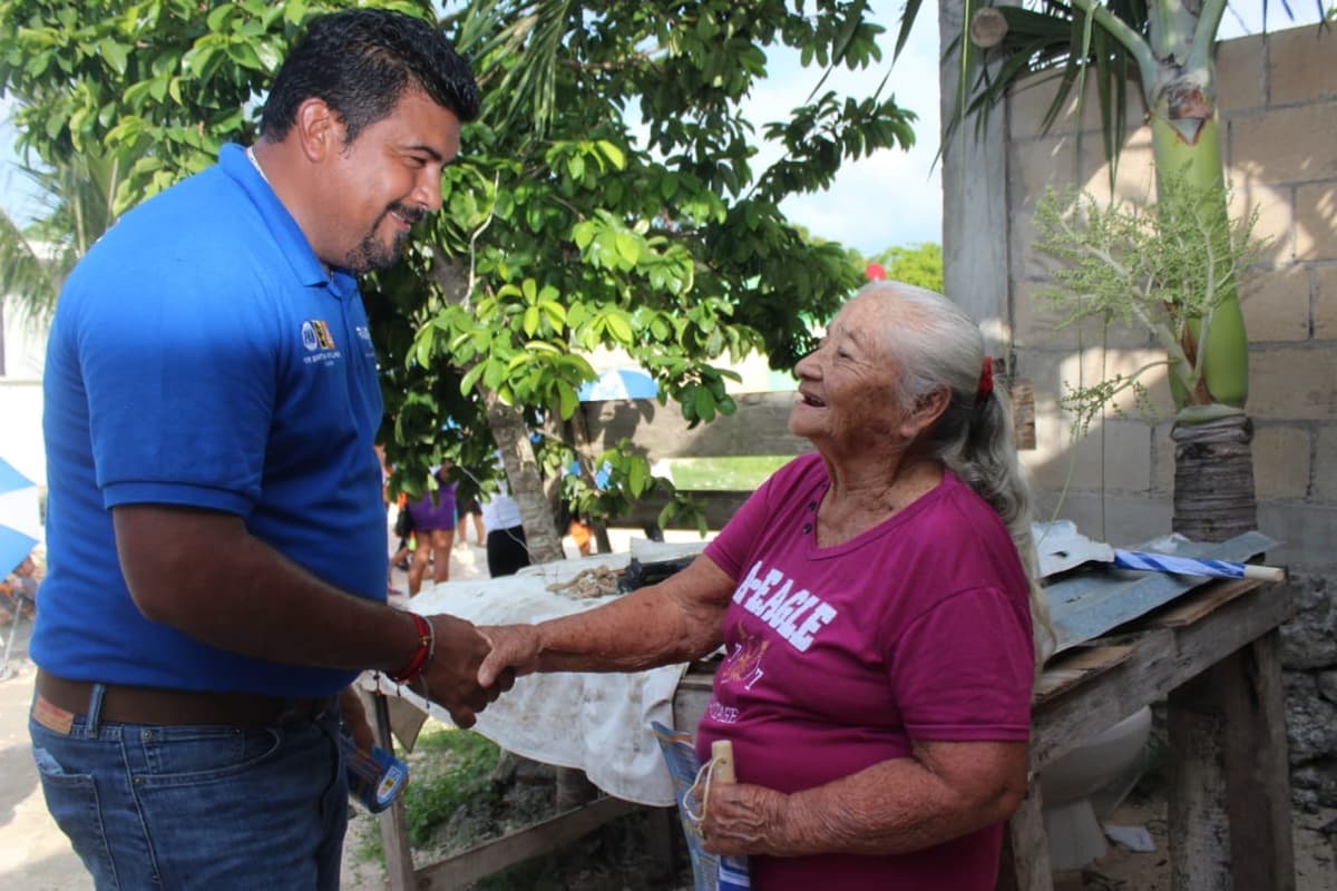 Llama Faustino Uicab a sumar por una Isla Mujeres en paz y de bienestar ciudadana
