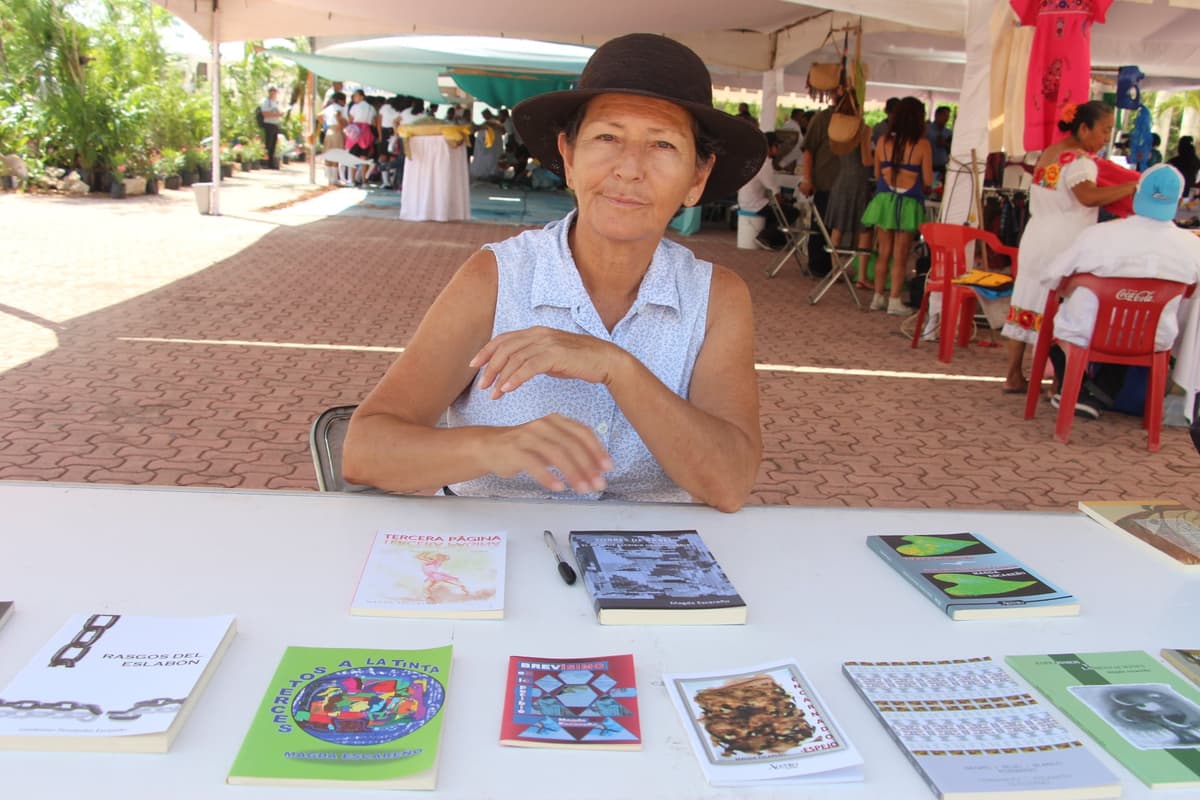 "Delirios de la sombra": la poetisa Magda Escareño "en llamas"