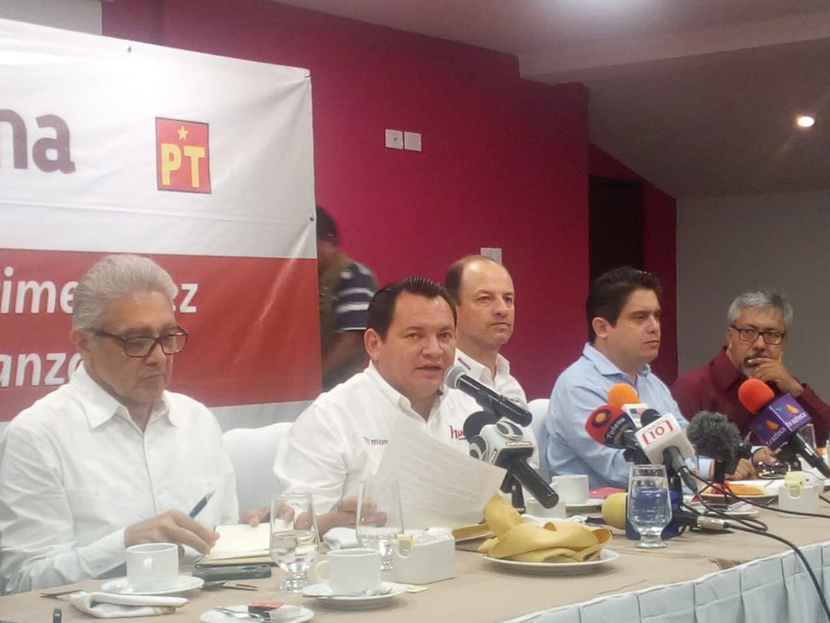 Ex diputados se suman a "Huacho"