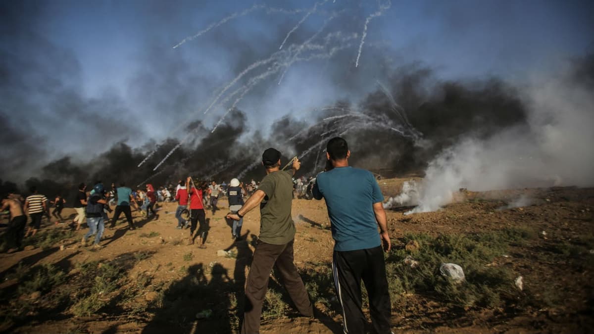 Tres palestinos muertos por protestas en Gaza
