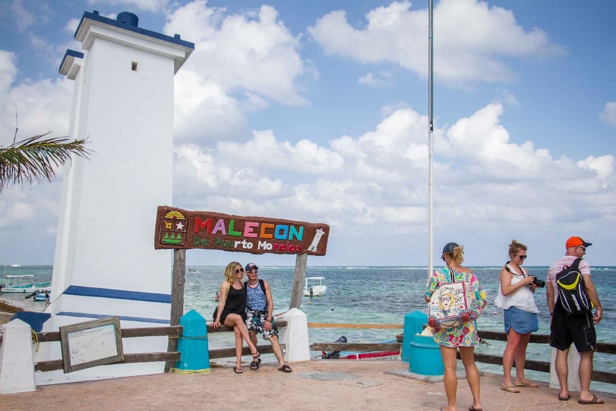 Gobierno de Puerto Morelos cumple con Plan Municipal de Desarrollo