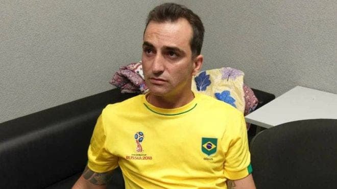 Arrestan a aficionado durante partido del Mundial; lo buscaba la INTERPOL