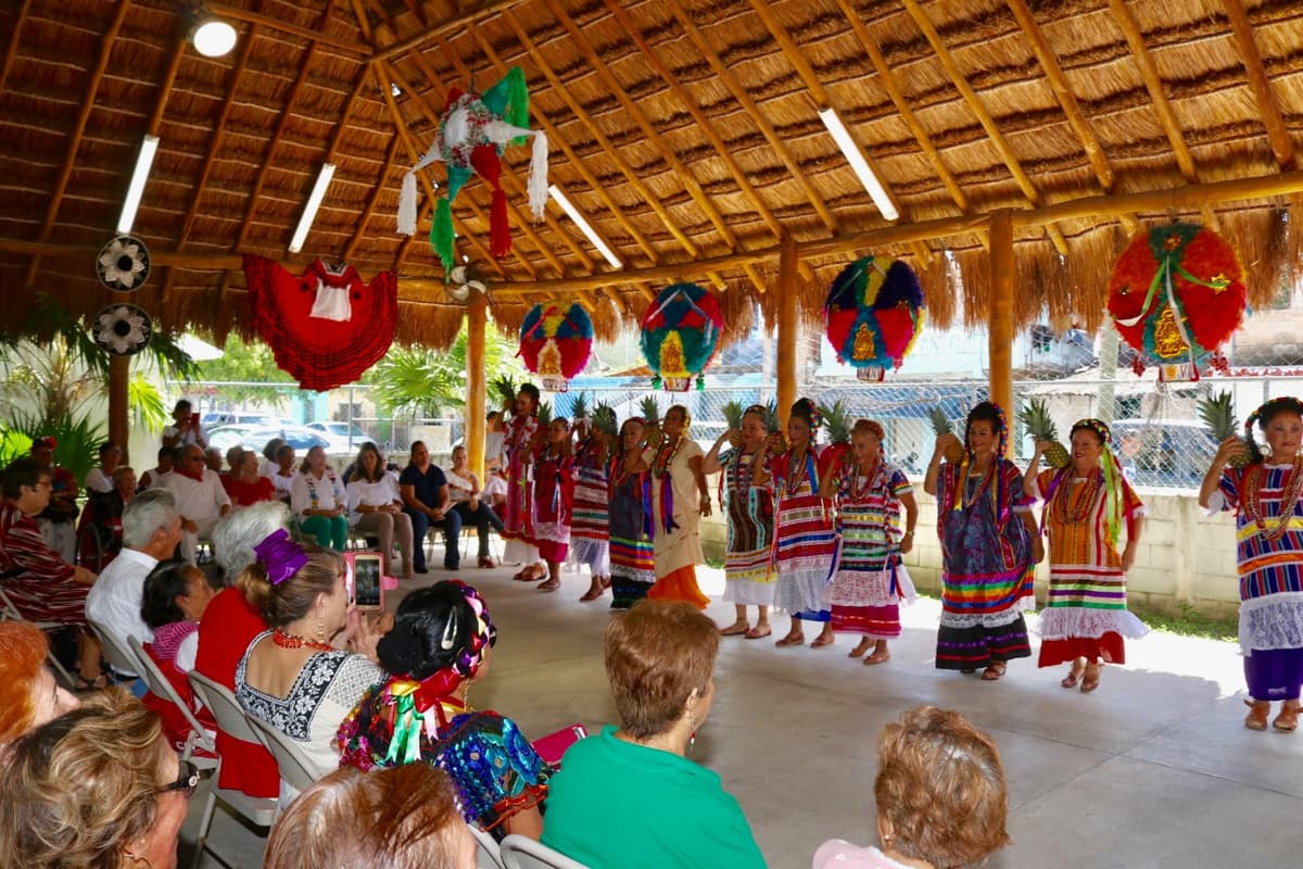 Adultos Mayores celebraron la Fiesta Patria