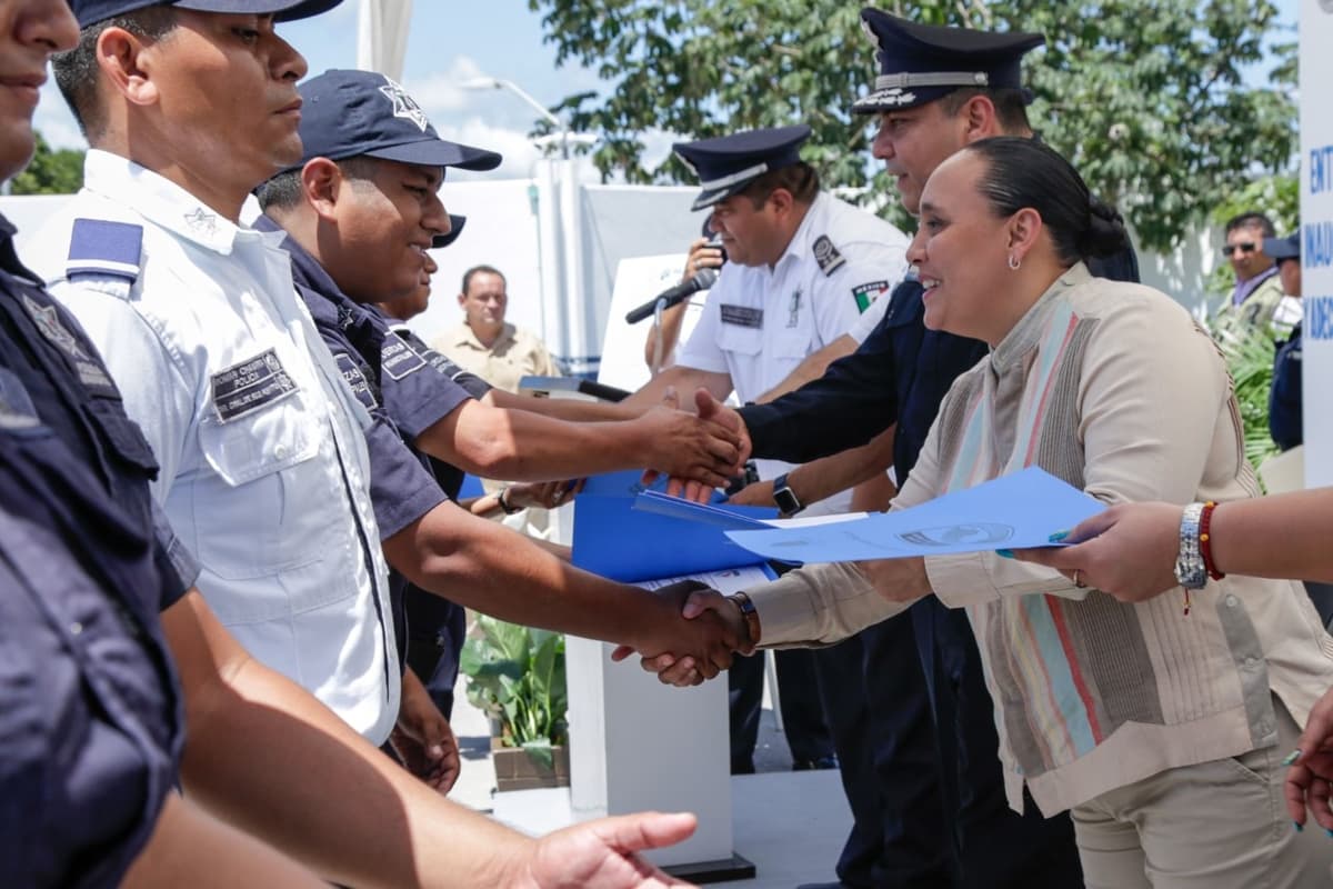 Entregan Certificado Único Policial en Solidaridad