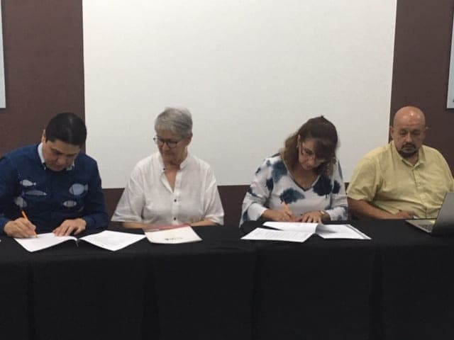 Se amplían beneficios de capacitación a contadores de la Riviera Maya