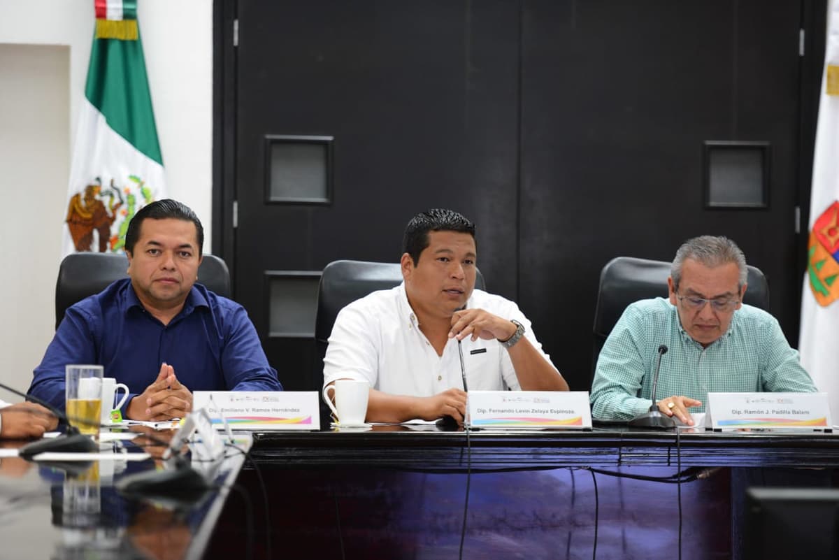 Rechazan diputados extensión a concesionarias de transporte en Cancún
