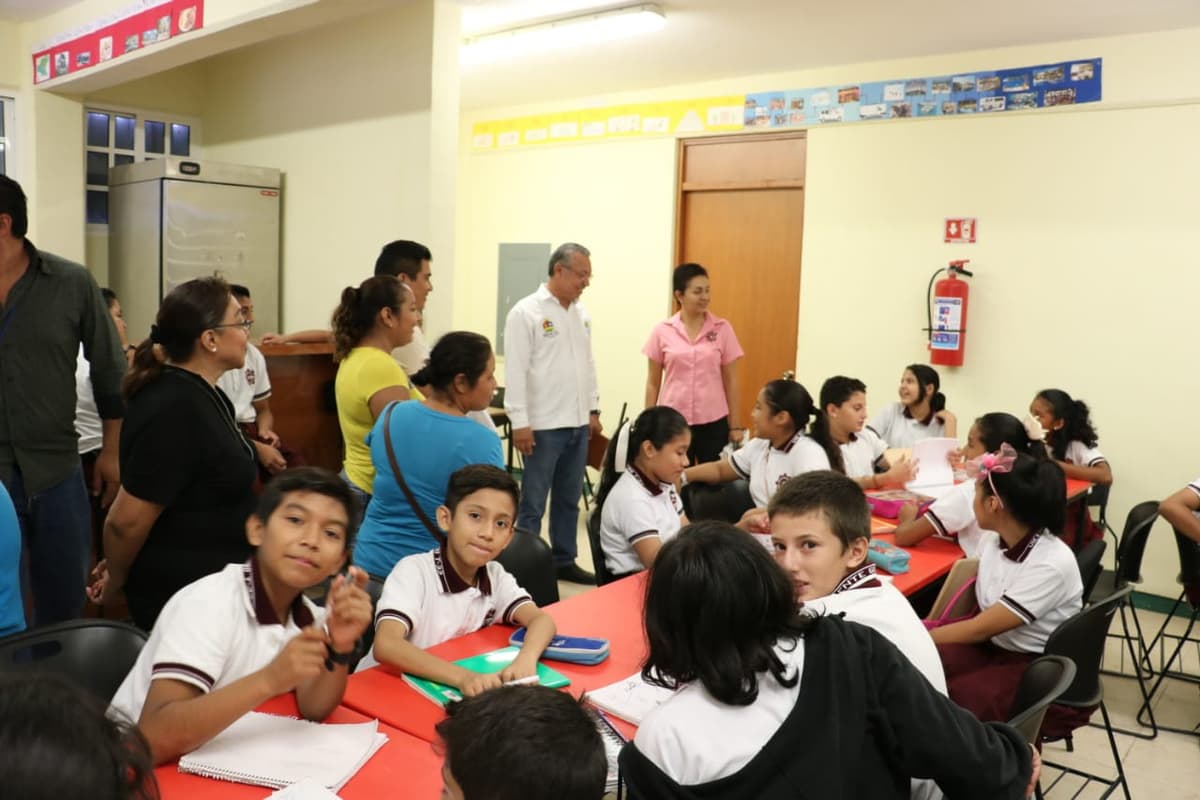 Invertirán equipamientos en la escuela Vicente Guerrero