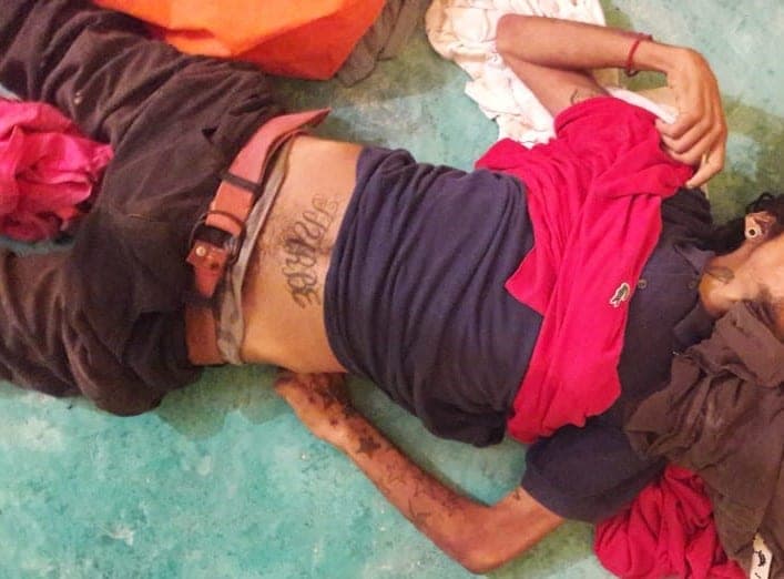 Muere joven en cuartería por posible sobredosis